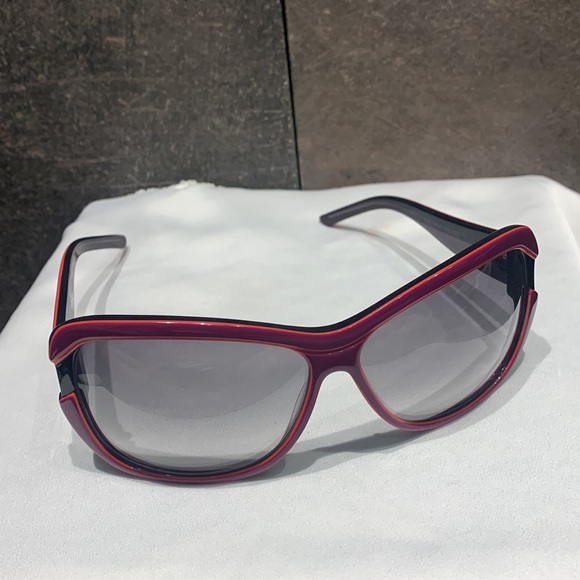 Diesel Sunglasses with box - Picture 2 of 11